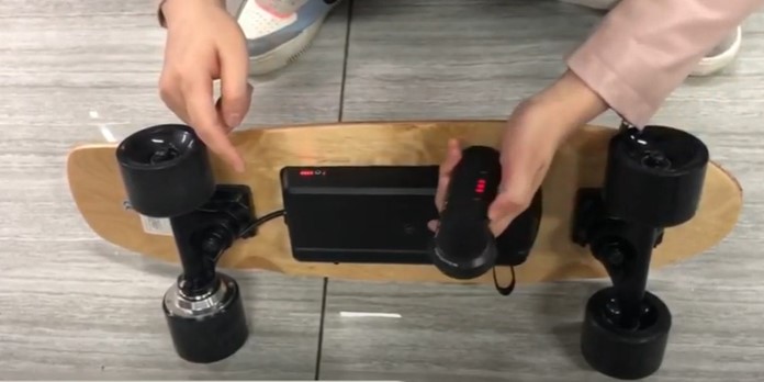 Electric Skateboard Remote: Turn on your remote control